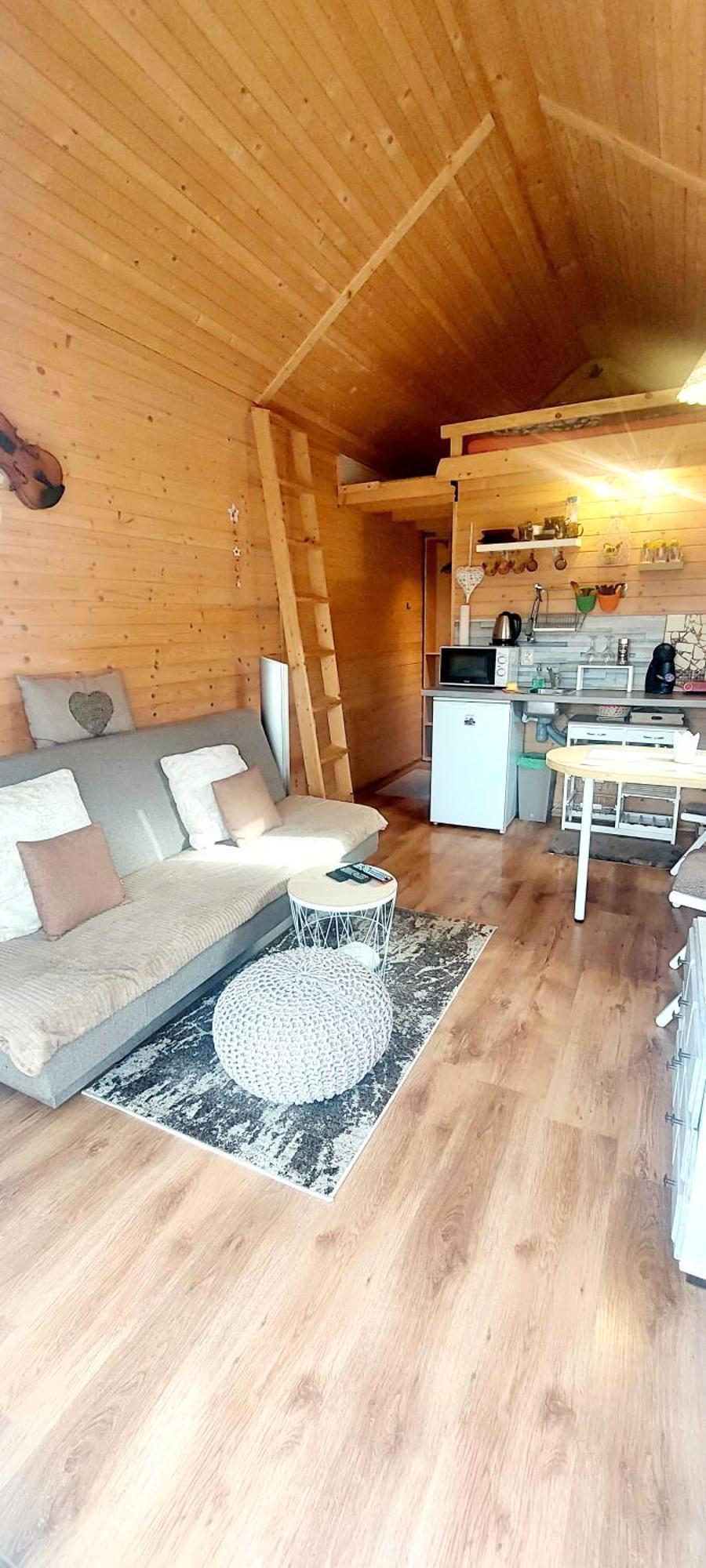 Tiny House Olivia Apartment Liptovsky Hradok Bagian luar foto